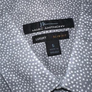 Marc Anthony Short Sleeve Button Polo (Small)